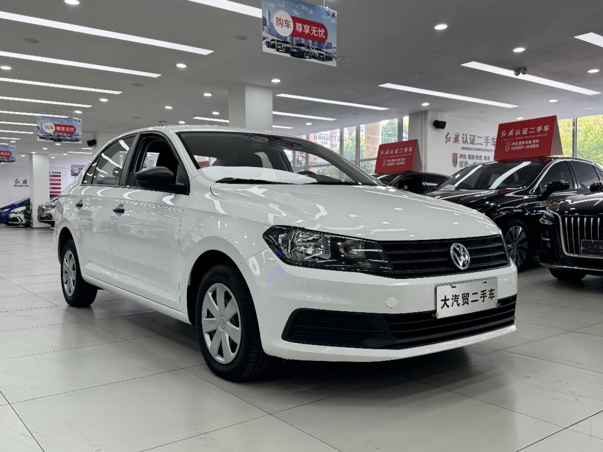 Volkswagen Santana 2018 car image #3
