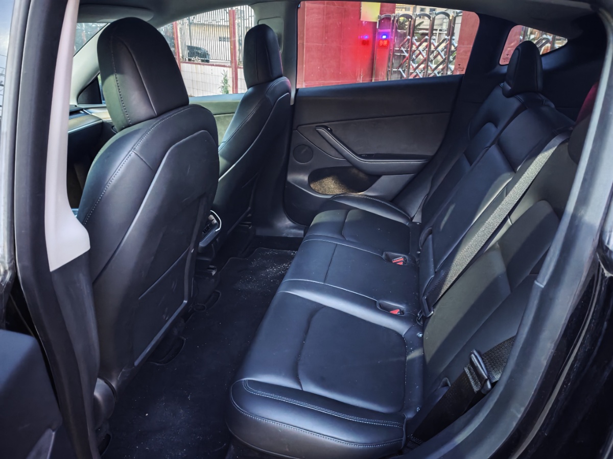 Tesla Model Y 2021 #4 Tesla Model Y 2021 car image #4