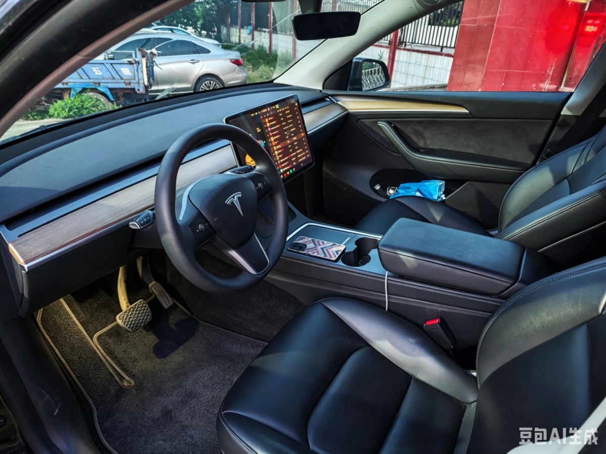 Tesla Model Y 2021 #5 Tesla Model Y 2021 car image #5