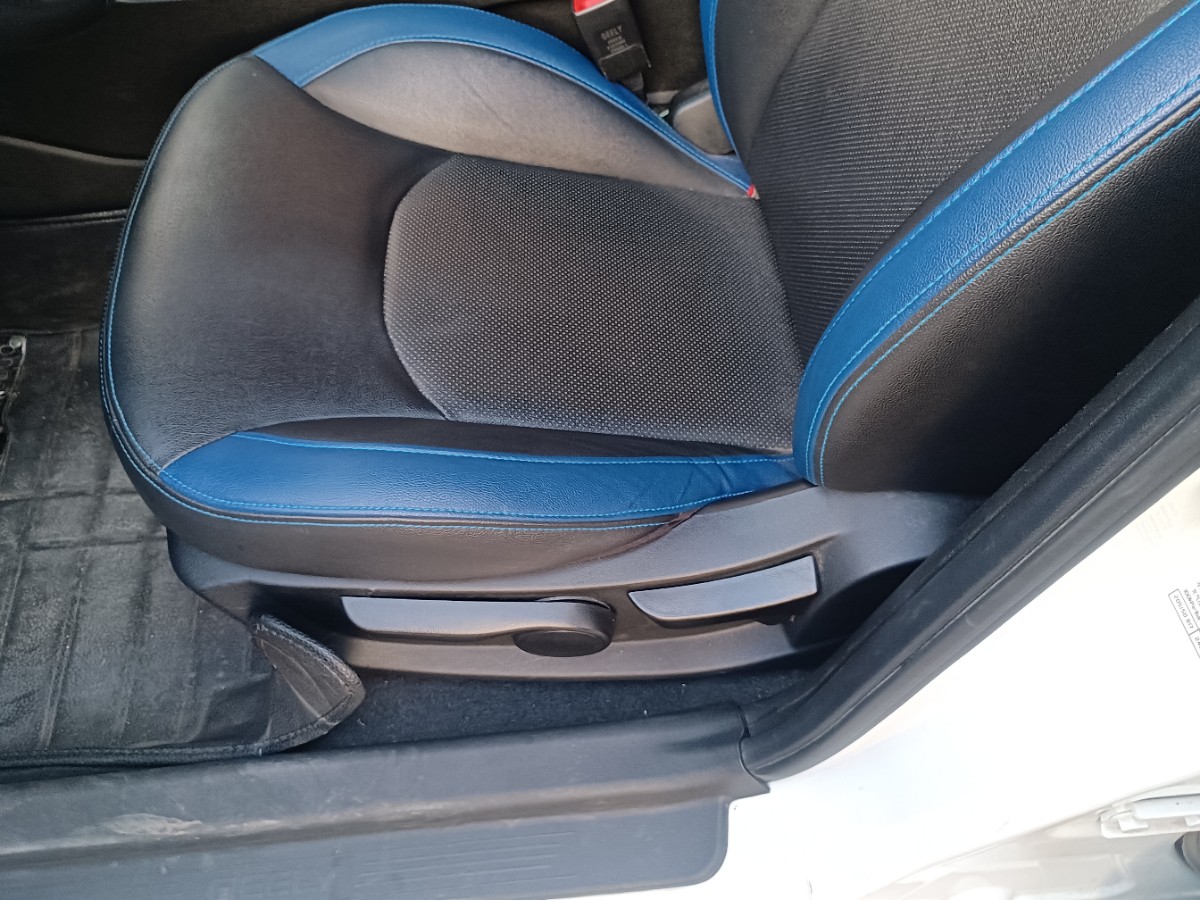 GEELY Emgrand New Energy 2017 car image #2
