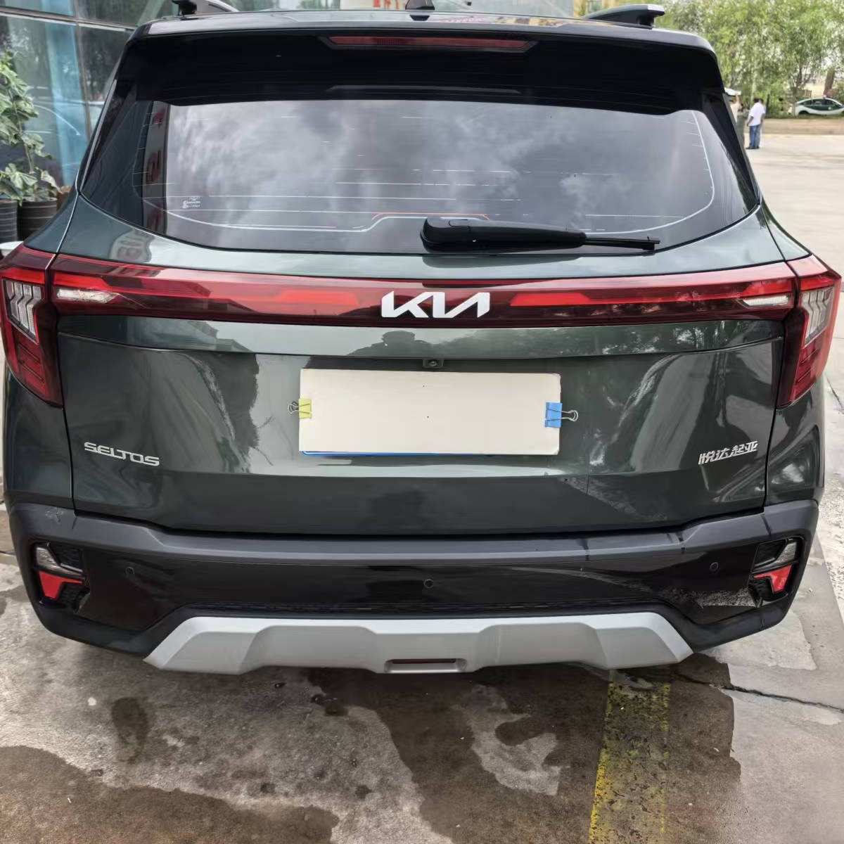 Kia Seltos 2023 car image #4