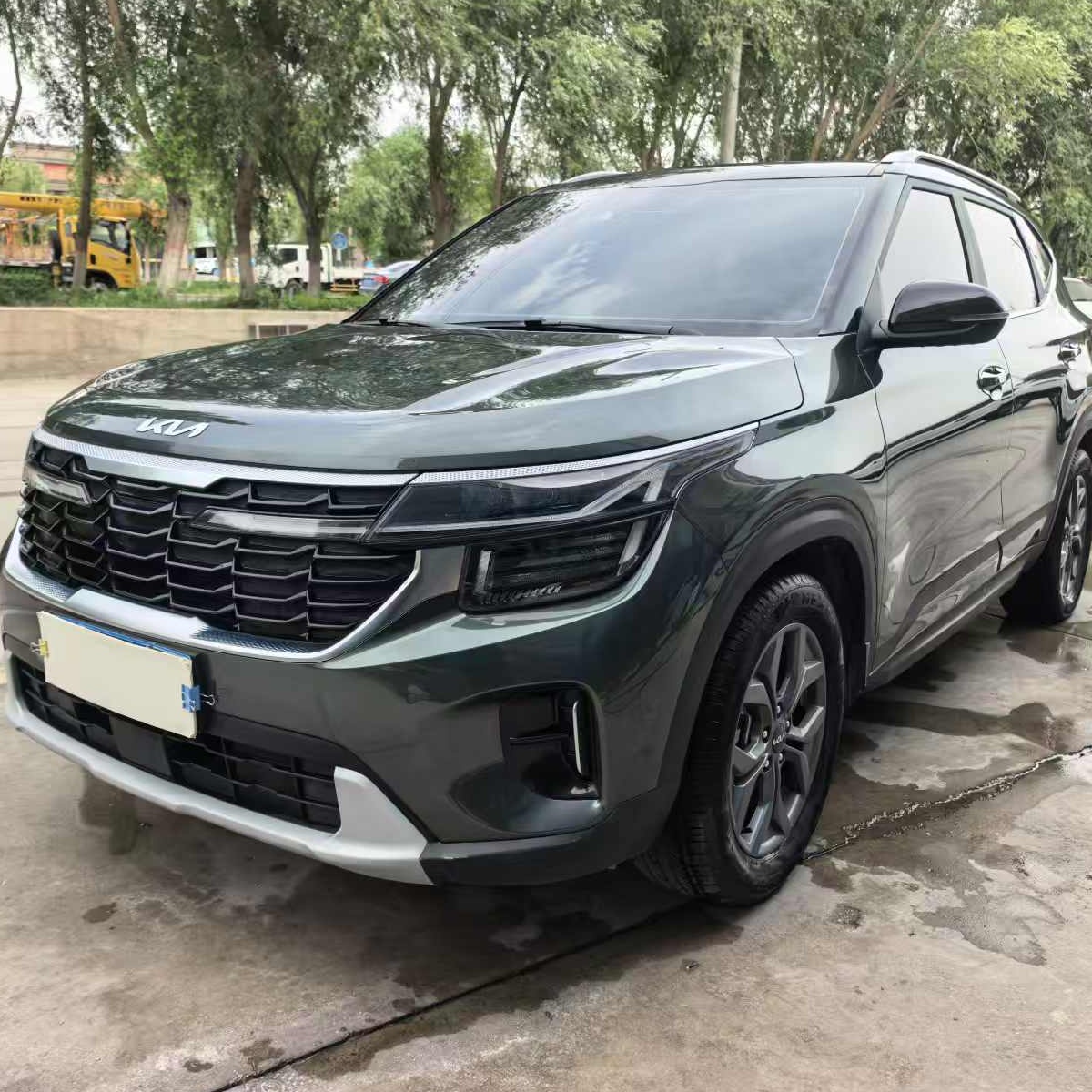 Kia Seltos 2023 car image 