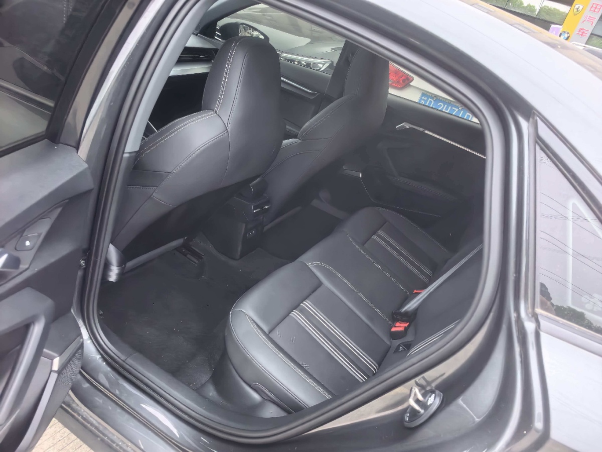 Audi A3 2024 car image #6