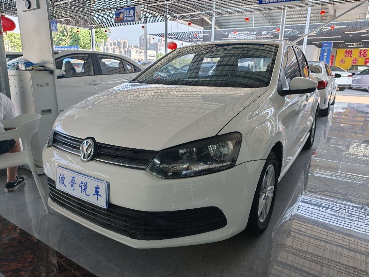 Volkswagen Polo 2018 car image 