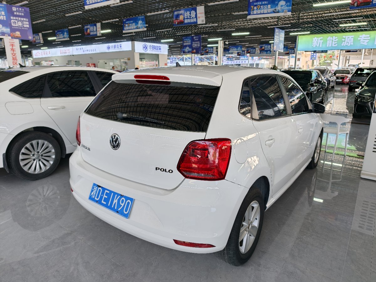 Volkswagen Polo 2018 car image #5