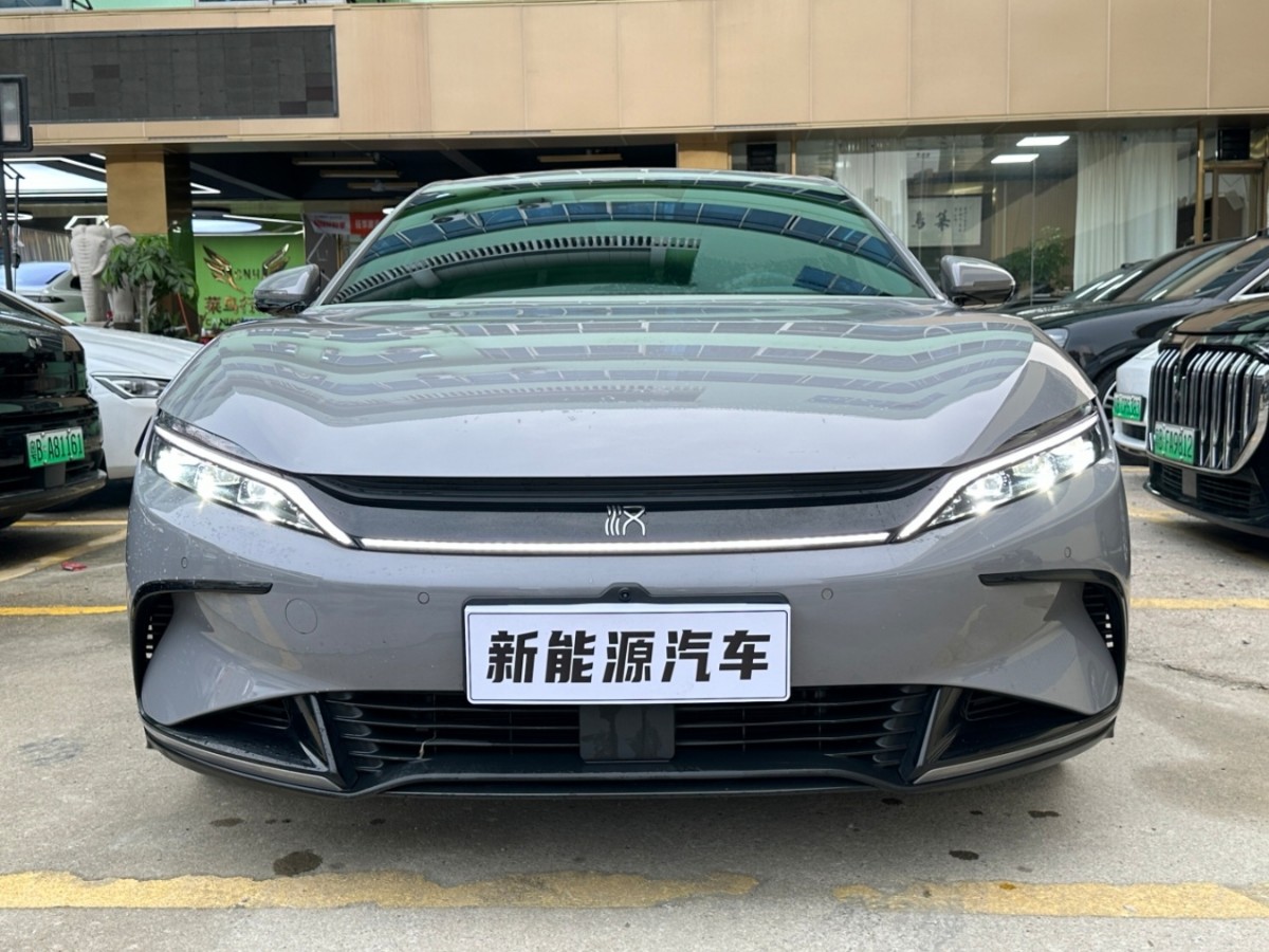 BYD Han 2025 #2 BYD Han 2025 car image #2