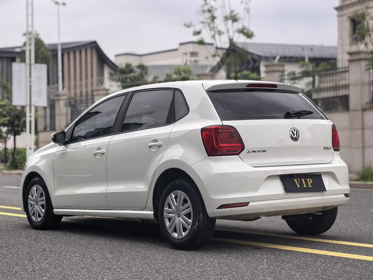 Volkswagen Polo 2015 #6 Volkswagen Polo 2015 car image #6