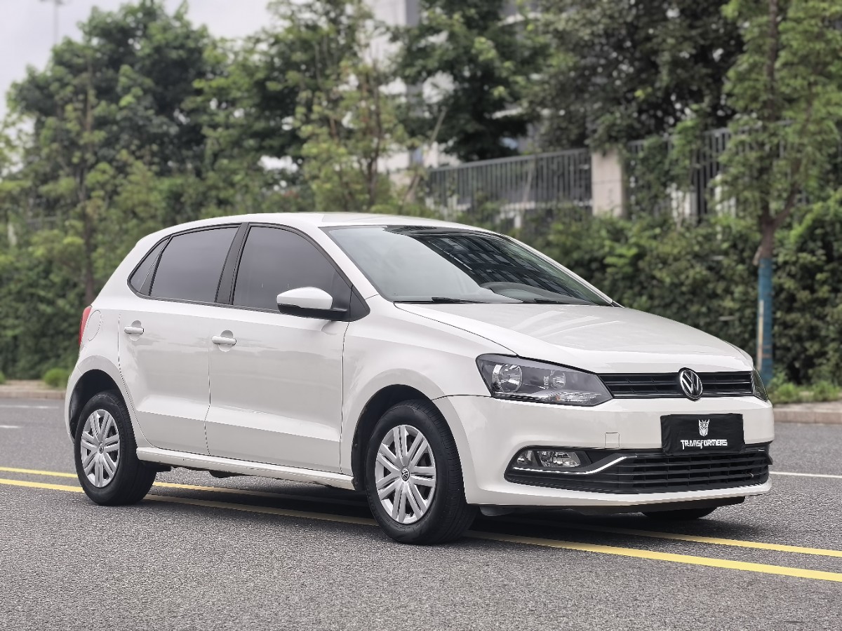 Volkswagen Polo 2015 #3 Volkswagen Polo 2015 car image #3