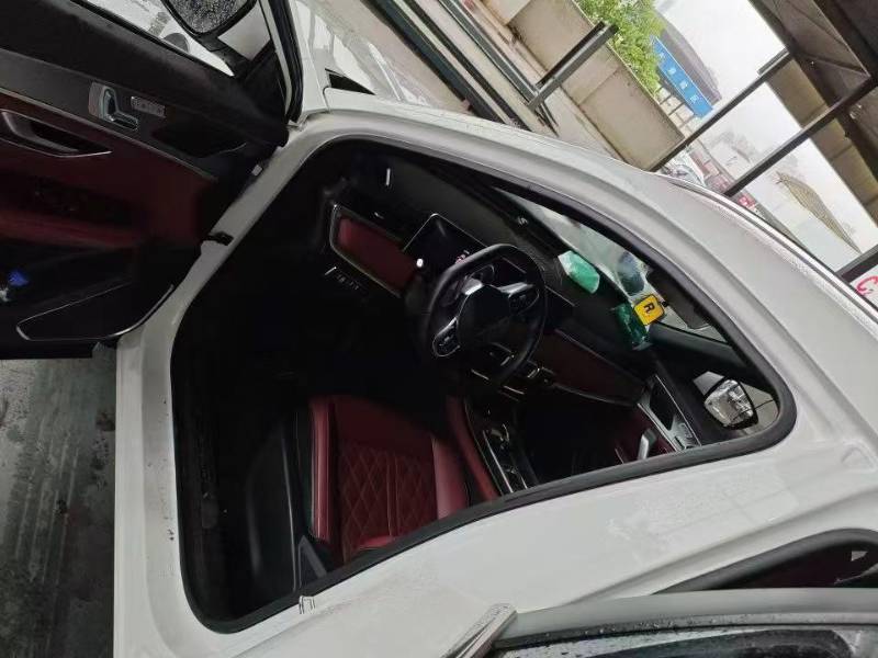 Jetour X70 PLUS 2025 #6 Jetour X70 PLUS 2025 car image #6