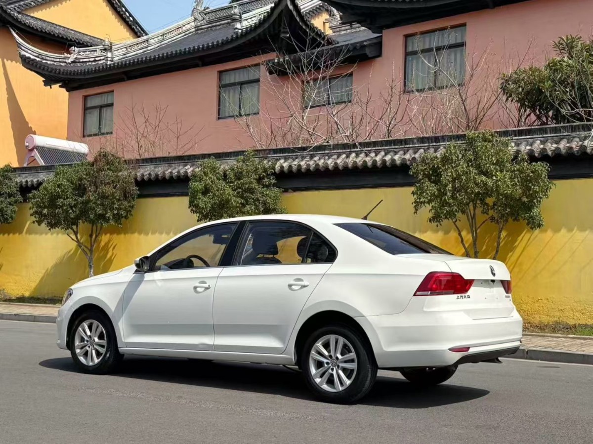 Volkswagen Santana 2017 car image #7