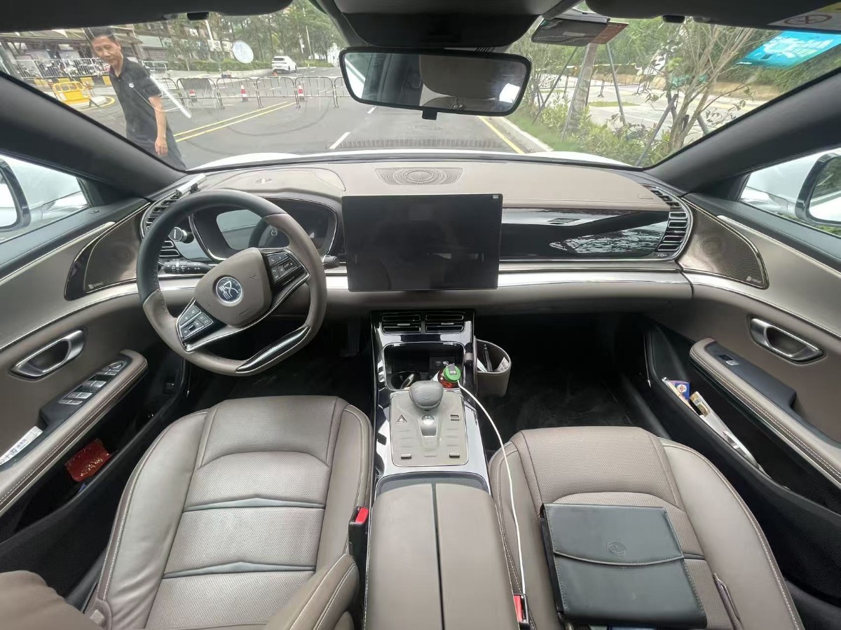 BYD Han 2021 car image #4
