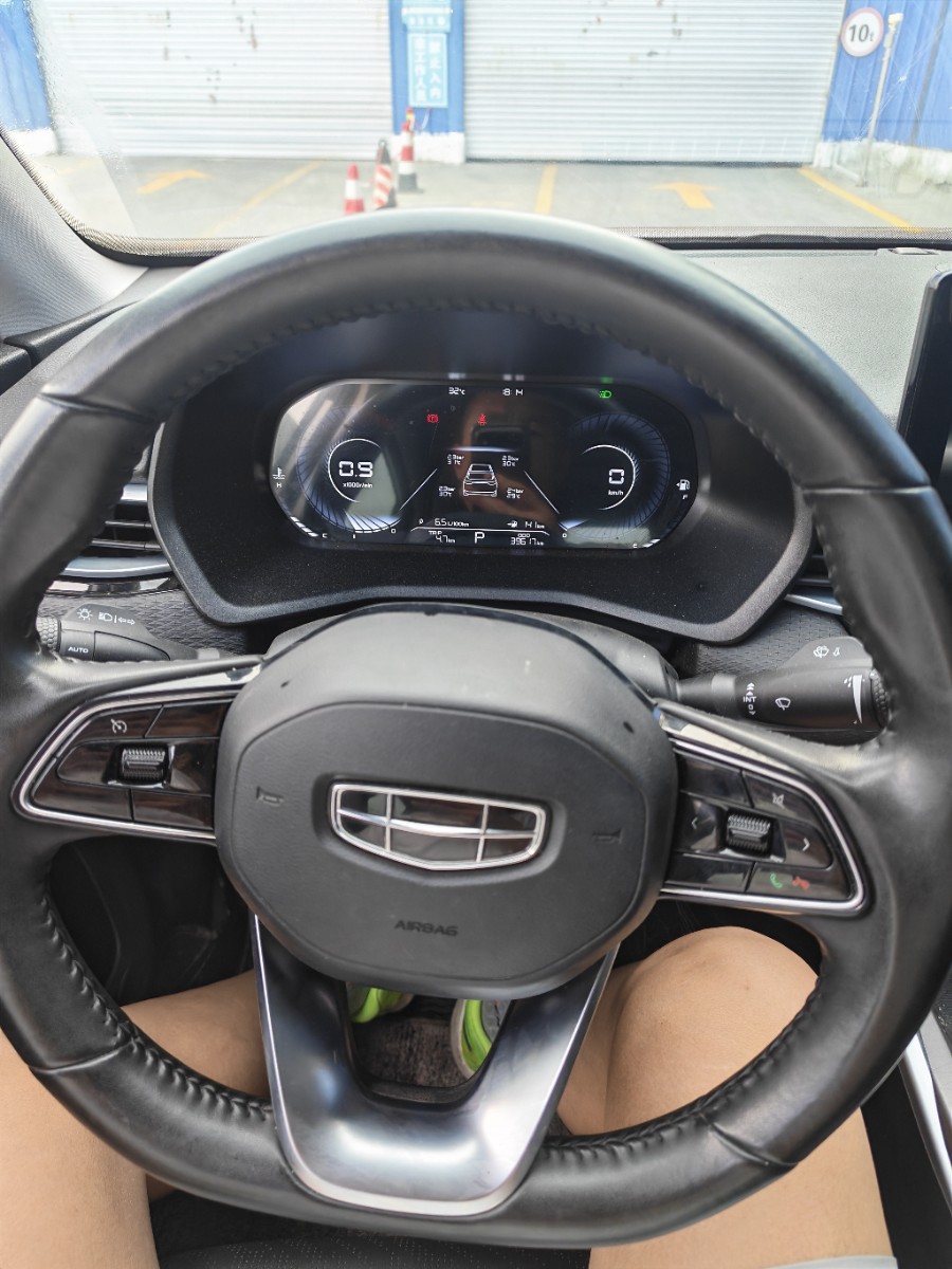 GEELY Emgrand 2022 #3 GEELY Emgrand 2022 car image #3