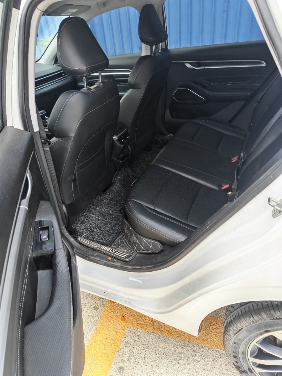 GEELY Emgrand 2022 #5 GEELY Emgrand 2022 car image #5