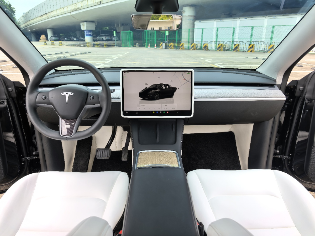Tesla Model Y 2024 #6 Tesla Model Y 2024 car image #6