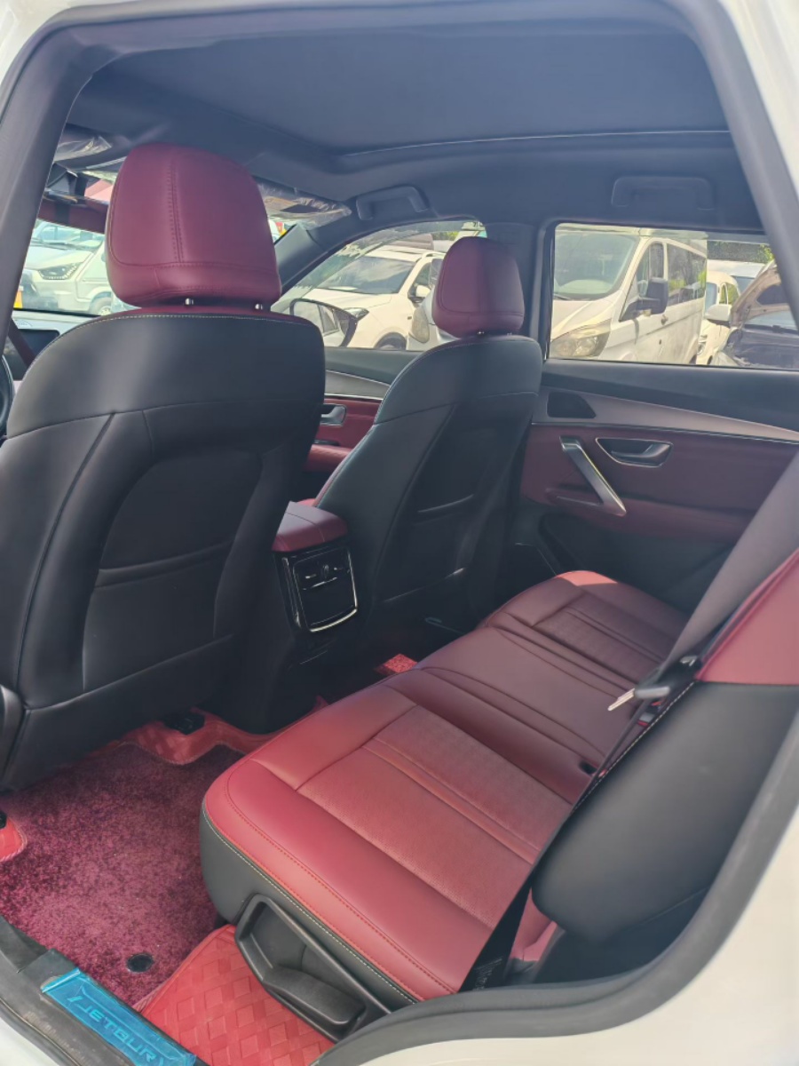 Jetour X70 PLUS 2025 #5 Jetour X70 PLUS 2025 car image #5