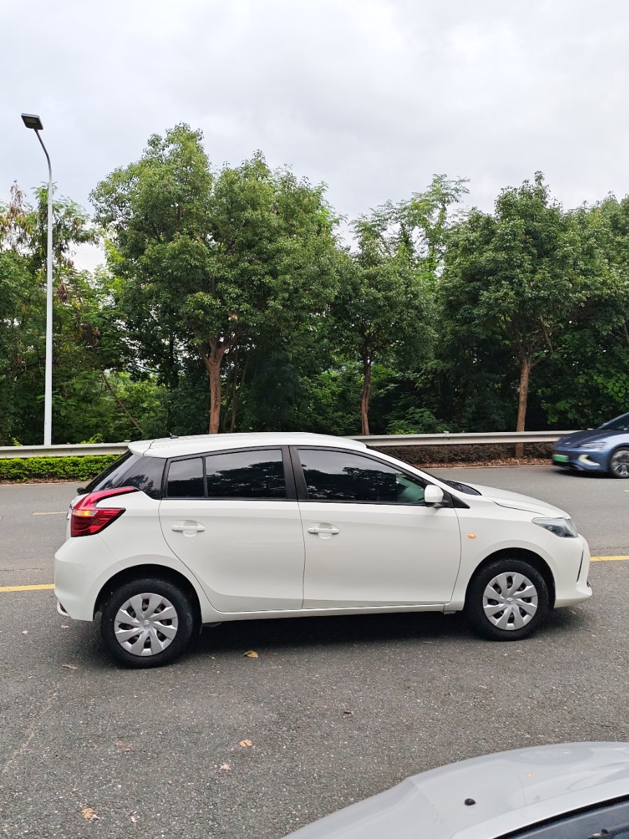 Toyota Vios FS 2017 car image #6