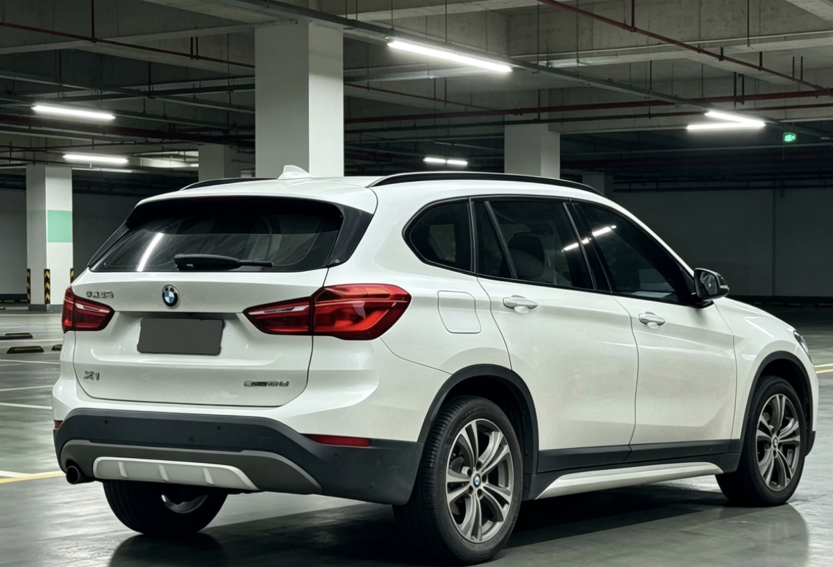 BMW X1 2018 #5 BMW X1 2018 car image #5
