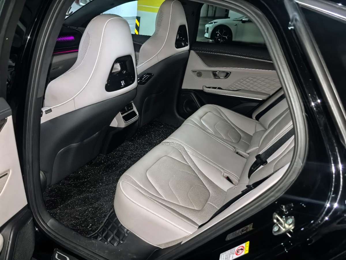 BYD Han 2024 car image #4