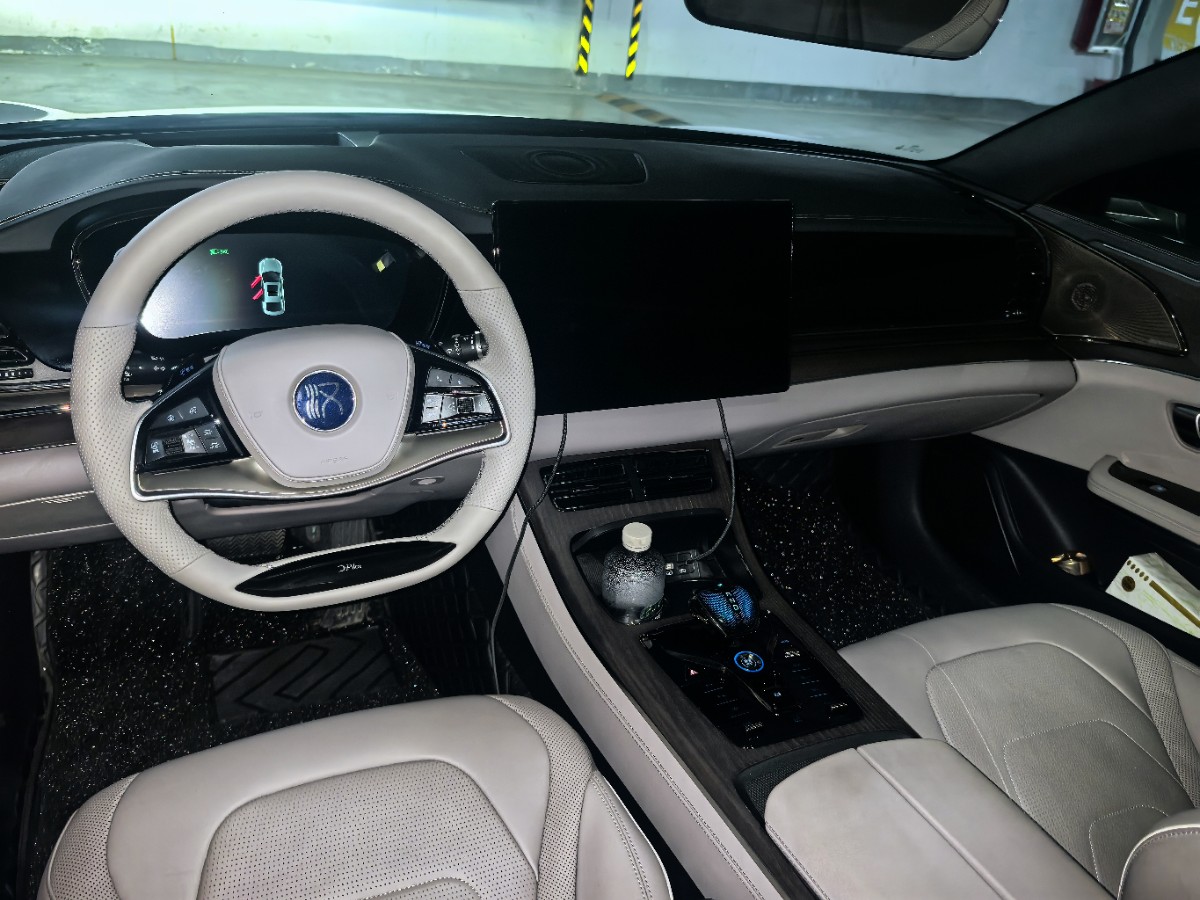 BYD Han 2024 car image #6