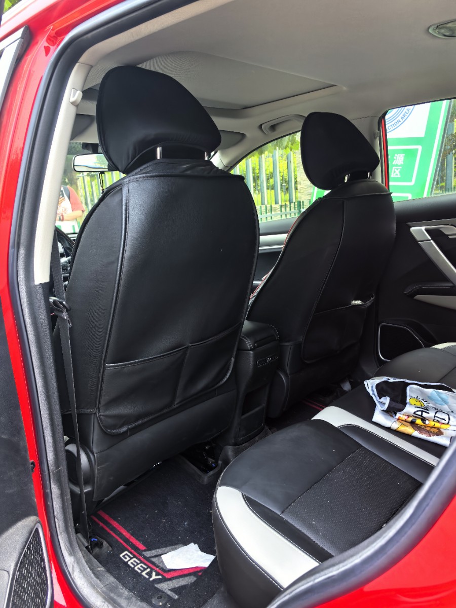 GEELY Coolray 2020 immagine di auto #3