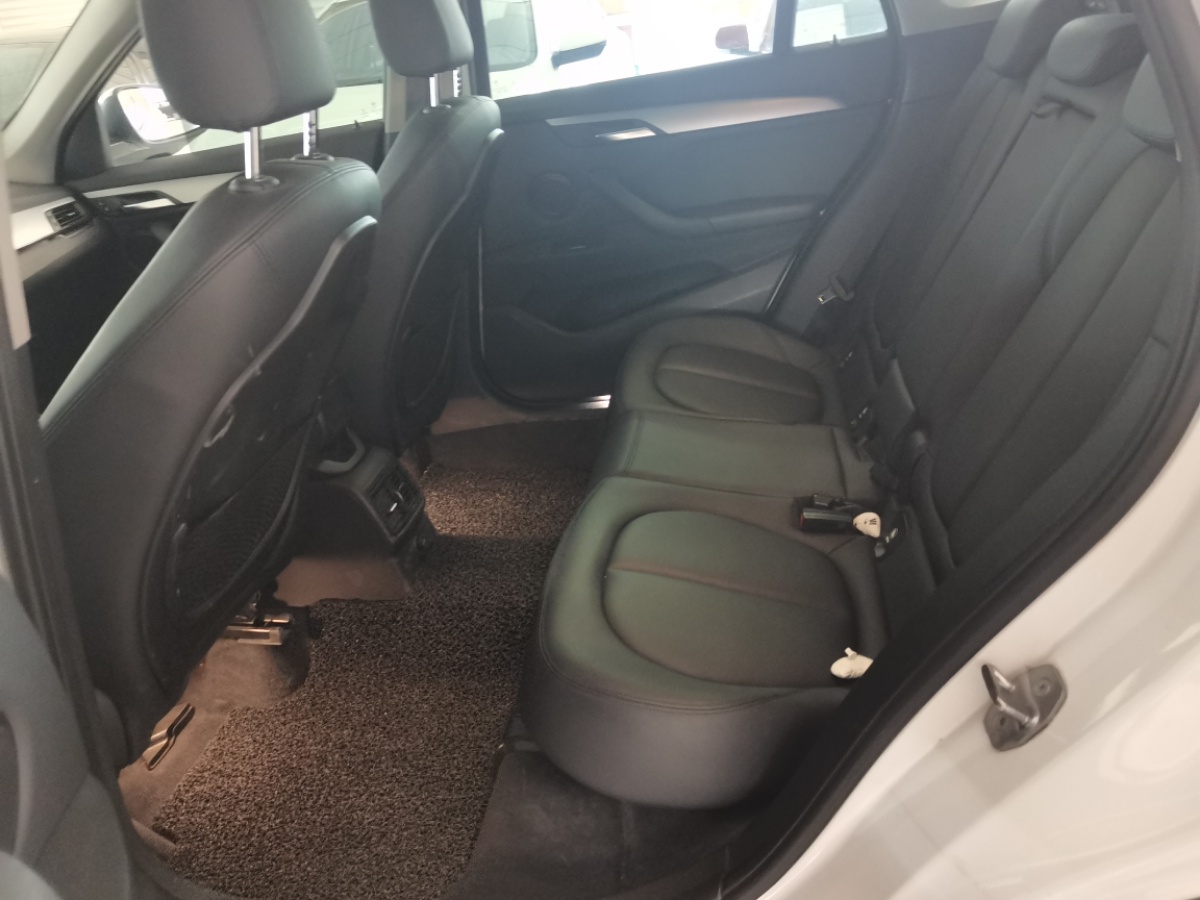 BMW X1 2016 #8 BMW X1 2016 car image #8