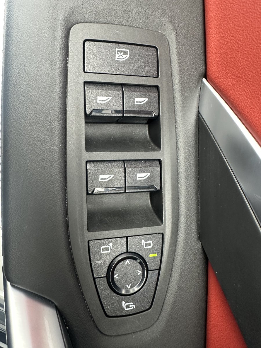BMW X1 2023 car image #11
