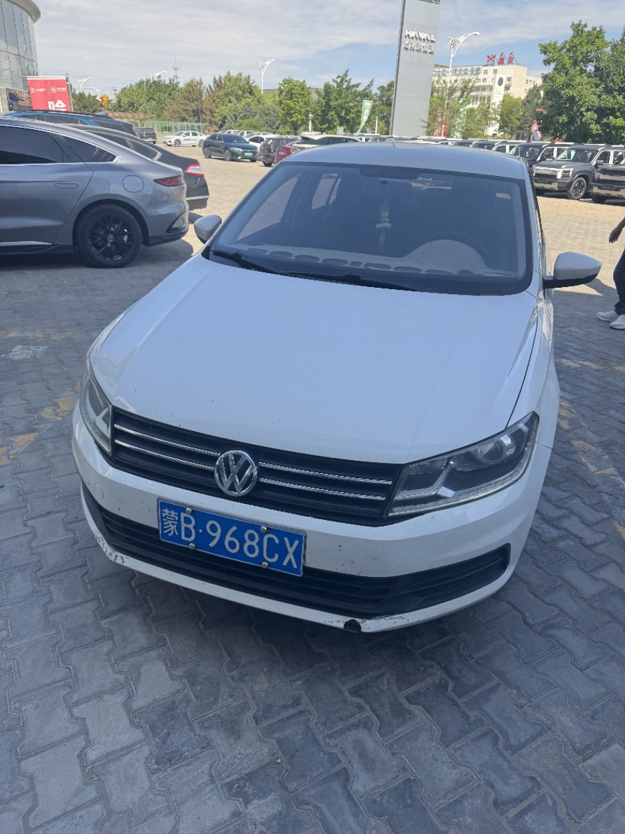 Volkswagen Santana 2017 car image 