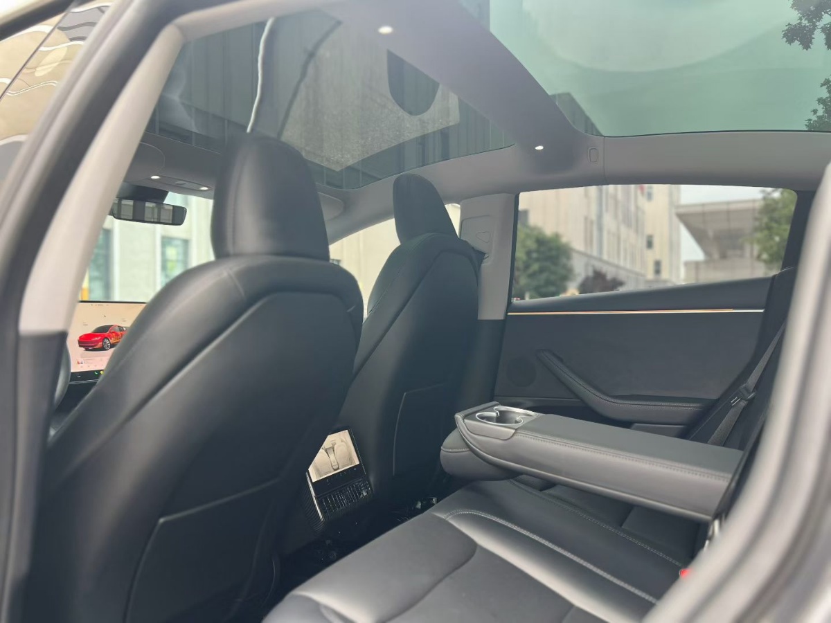 Tesla Model 3 2024 #6 Tesla Model 3 2024 car image #6