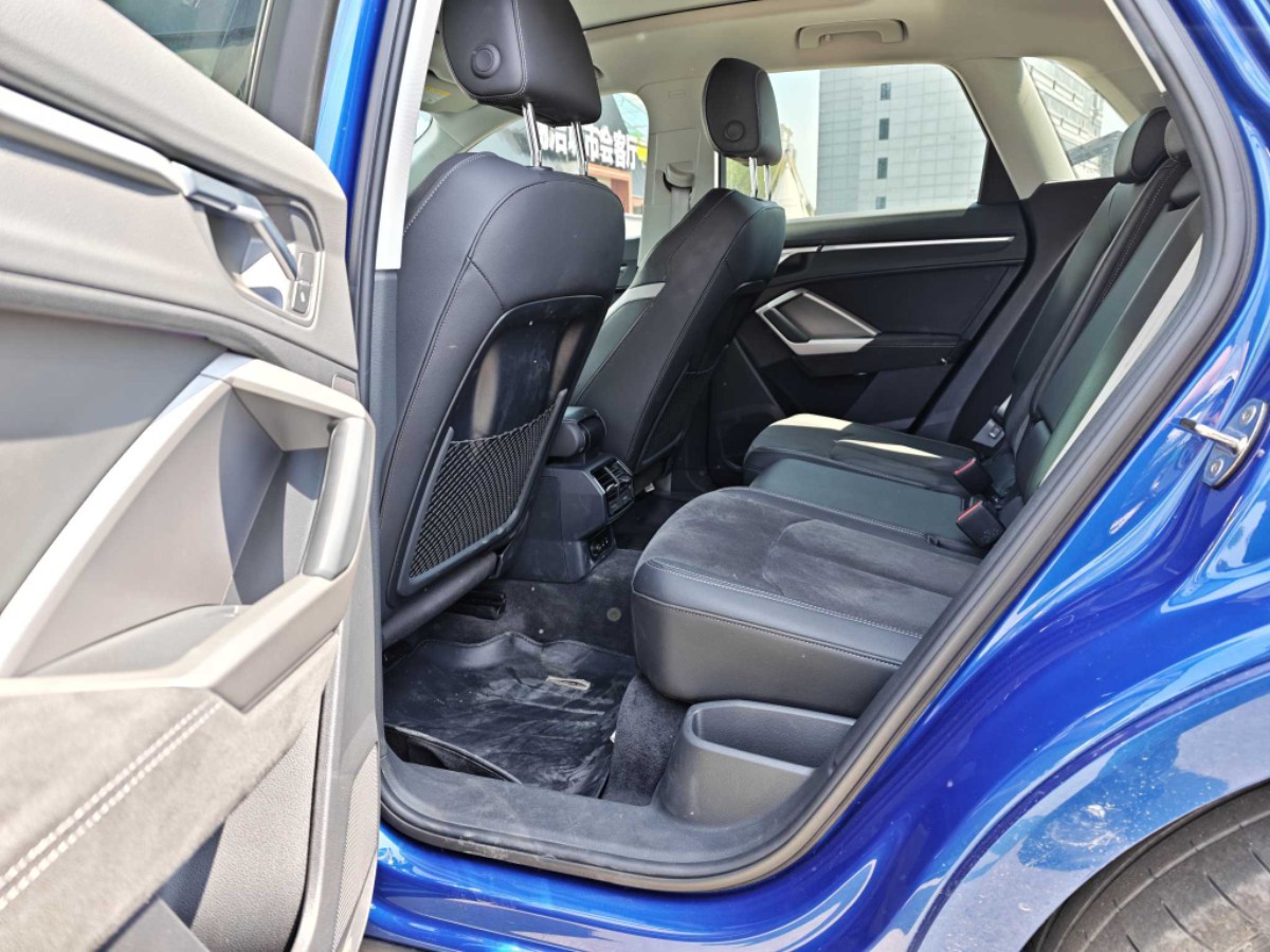 Audi Q3 2023 #6 Audi Q3 2023 car image #6