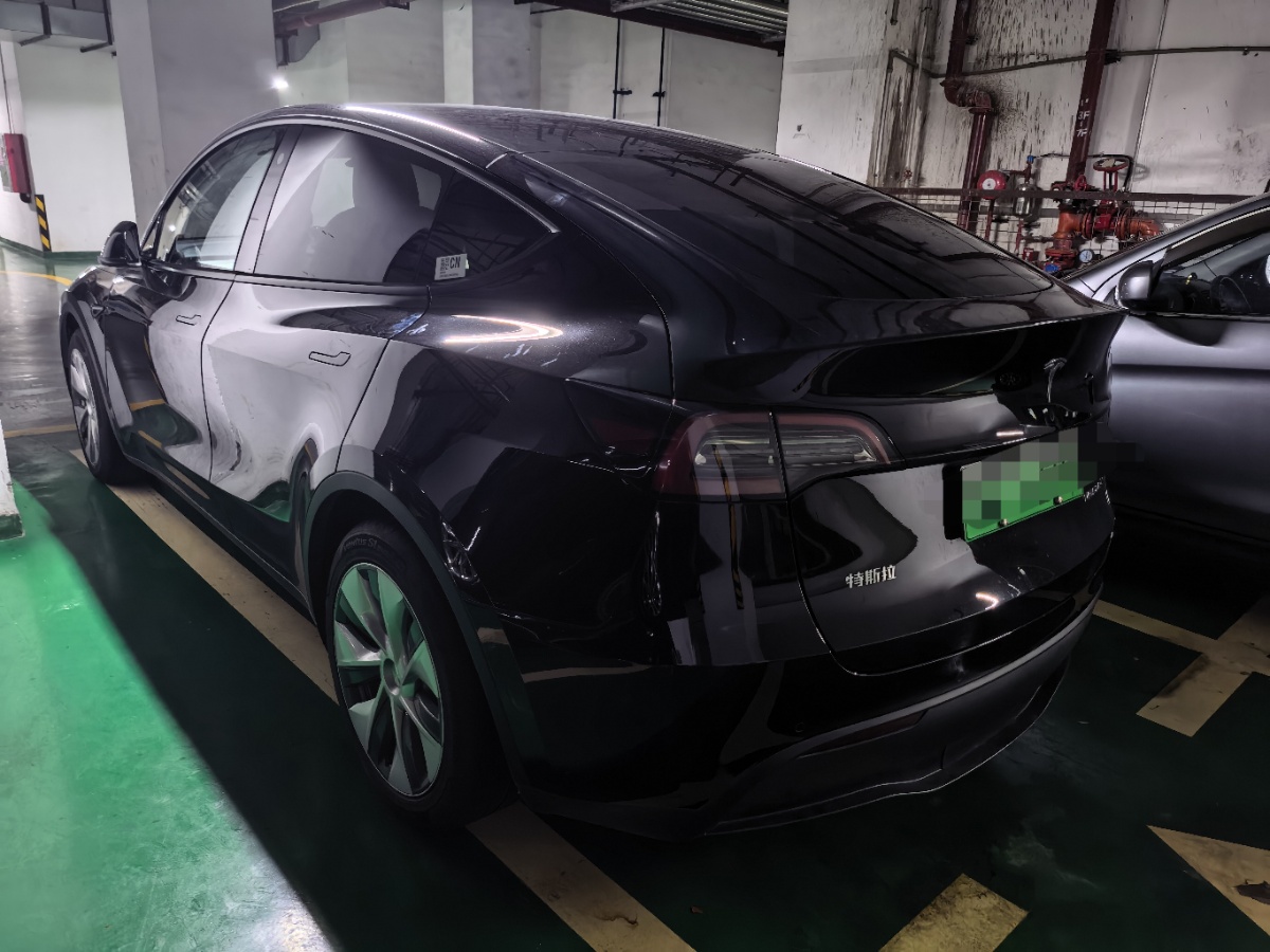 Tesla Model Y 2022 car image #5