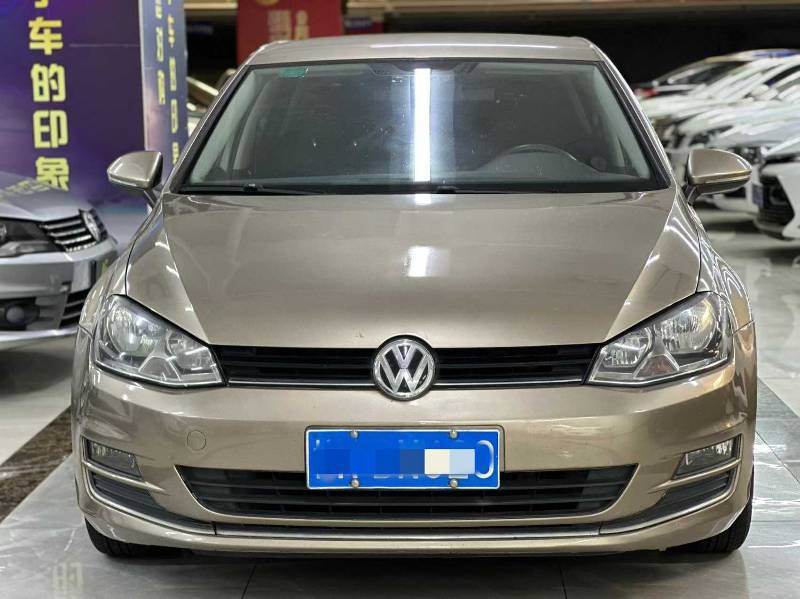 Volkswagen Golf 2016 car image #2