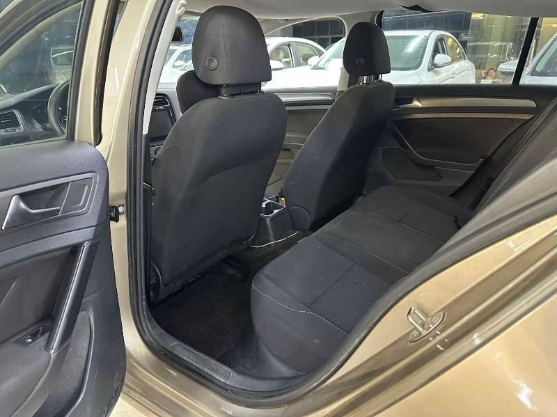 Volkswagen Golf 2016 car image #5