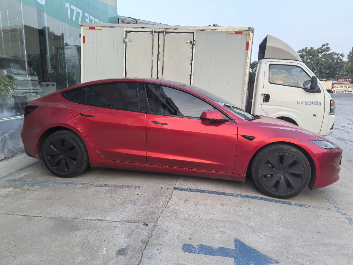 Tesla Model 3 2024 #4 Tesla Model 3 2024 car image #4