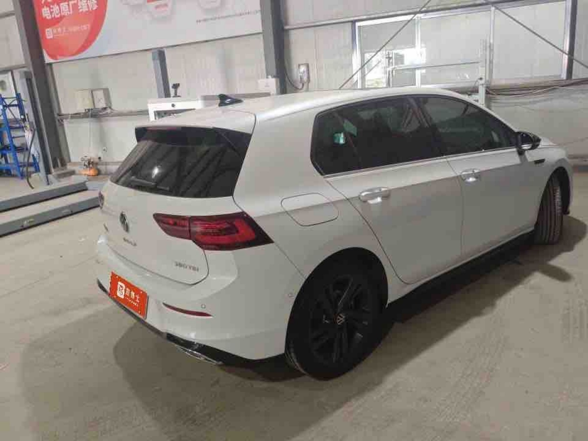 Volkswagen Golf 2023 #4 Volkswagen Golf 2023 car image #4