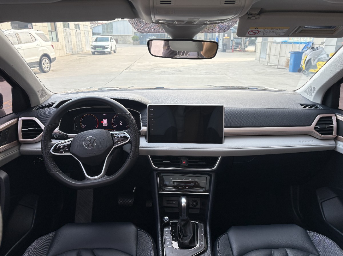 Volkswagen Tharu 2024 car image #6