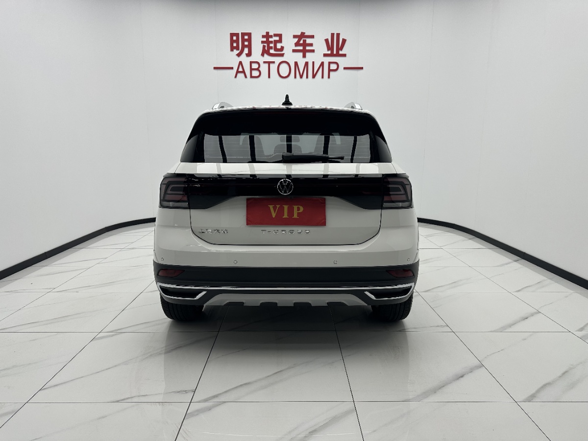 Volkswagen T-Cross 2022 car image #10