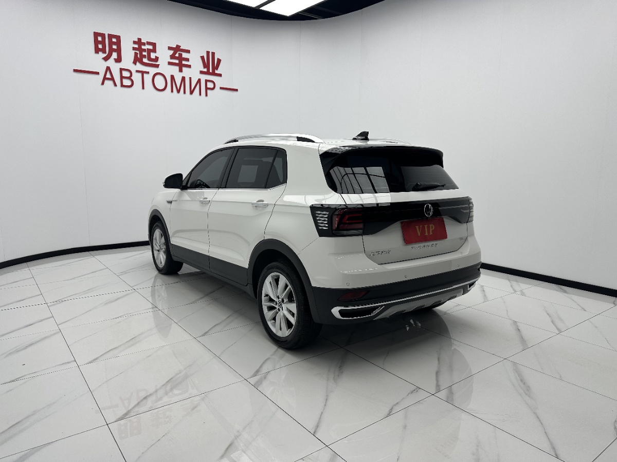 Volkswagen T-Cross 2022 car image #8