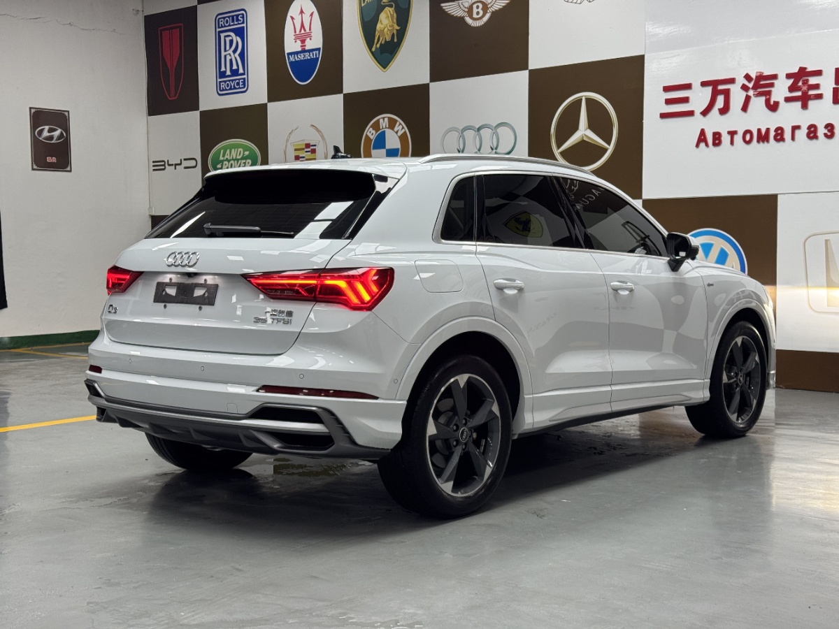 Audi Q3 2022 #6 Audi Q3 2022 car image #6