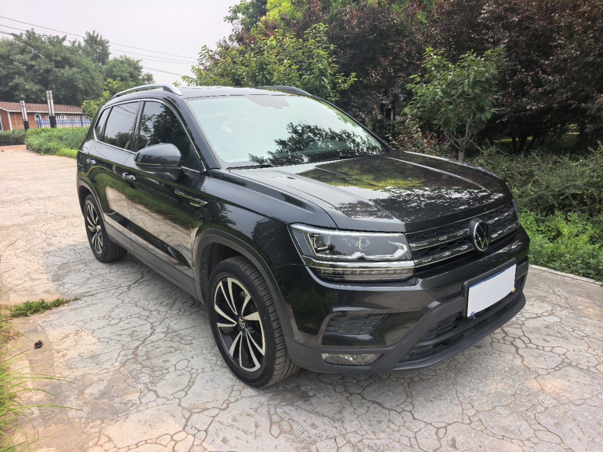 Volkswagen Tharu 2021 car image #3