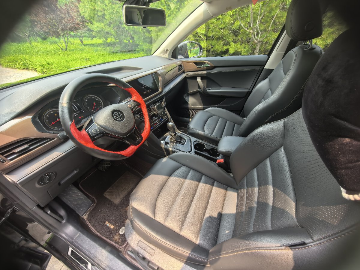 Volkswagen Tharu 2021 car image #7