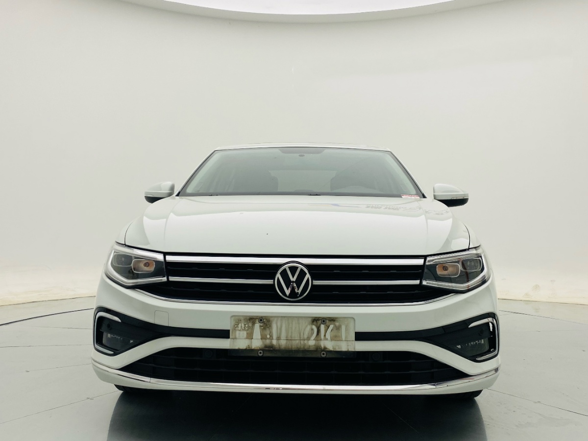Volkswagen Bora 2022 car image #2