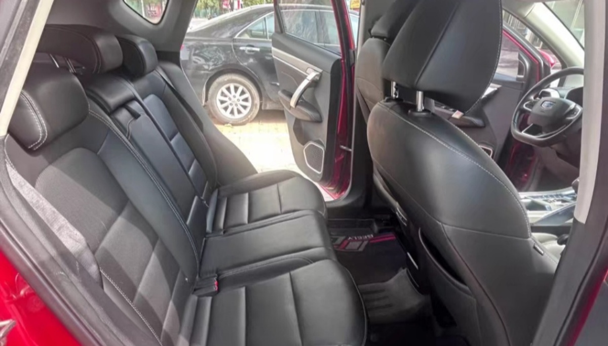 GEELY Coolray 2019 car image #7