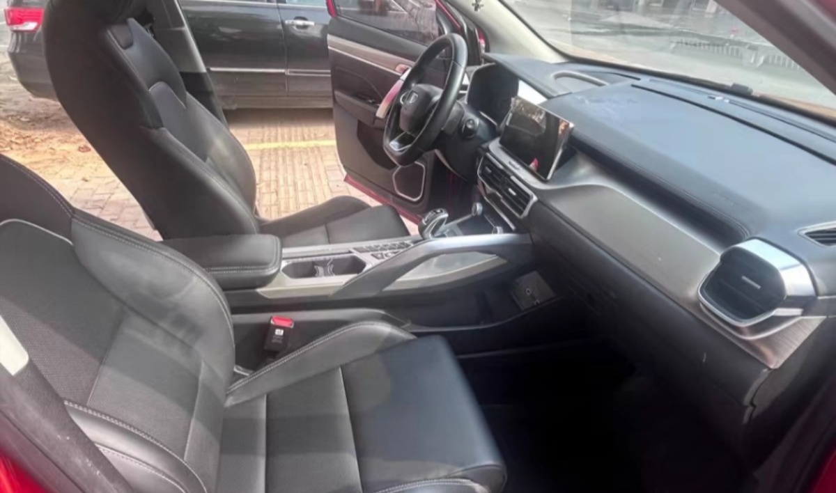 GEELY Coolray 2019 car image #5