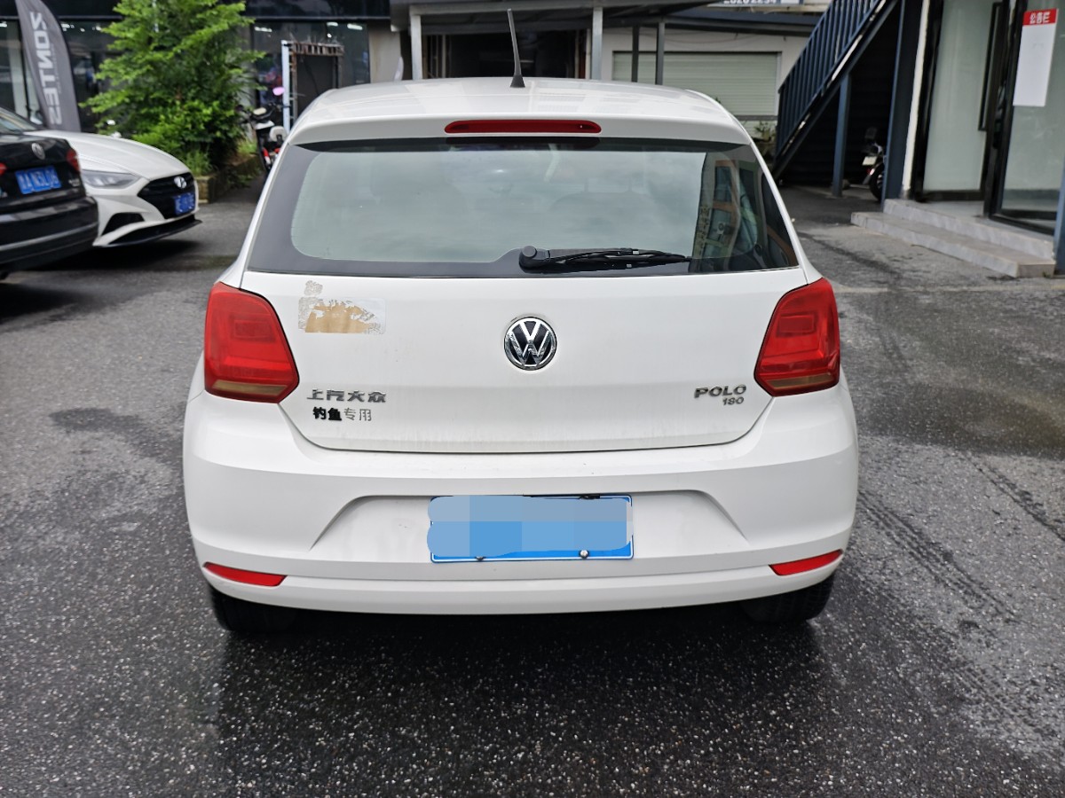Volkswagen Polo 2019 car image #4