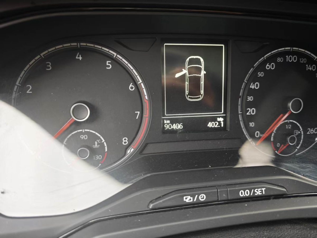 Volkswagen Polo 2019 car image #4