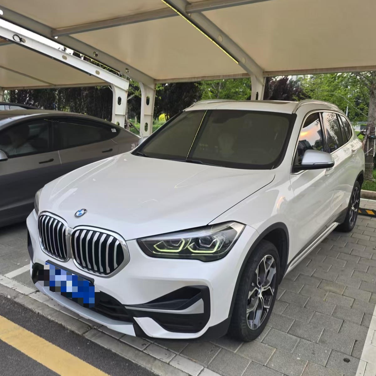 BMW X1 2020 BMW X1 2020 car image