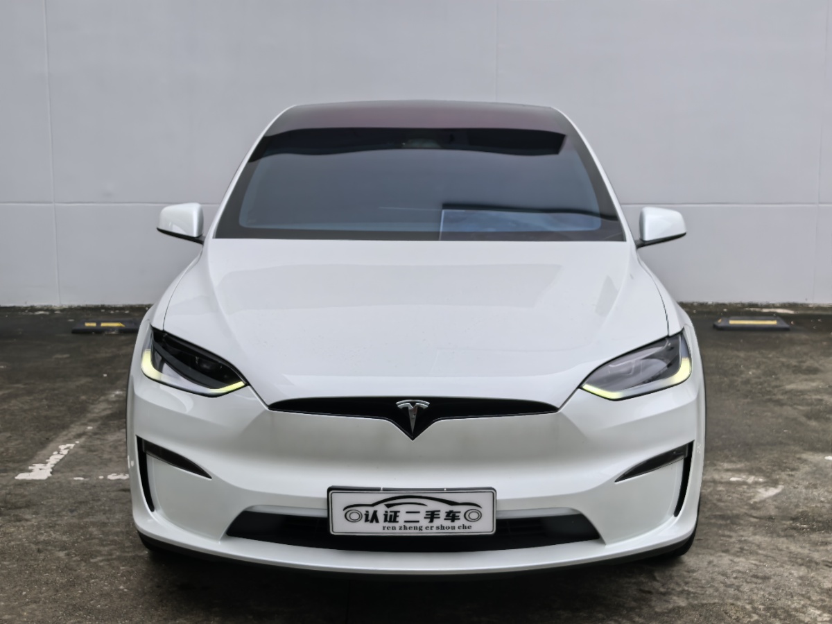 Tesla Model X 2024 #2 Tesla Model X 2024 car image #2