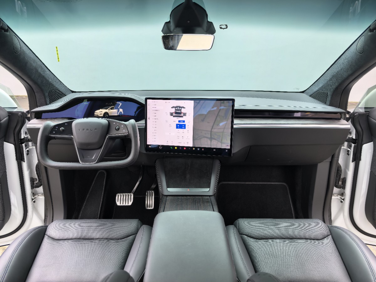 Tesla Model X 2024 #6 Tesla Model X 2024 car image #6