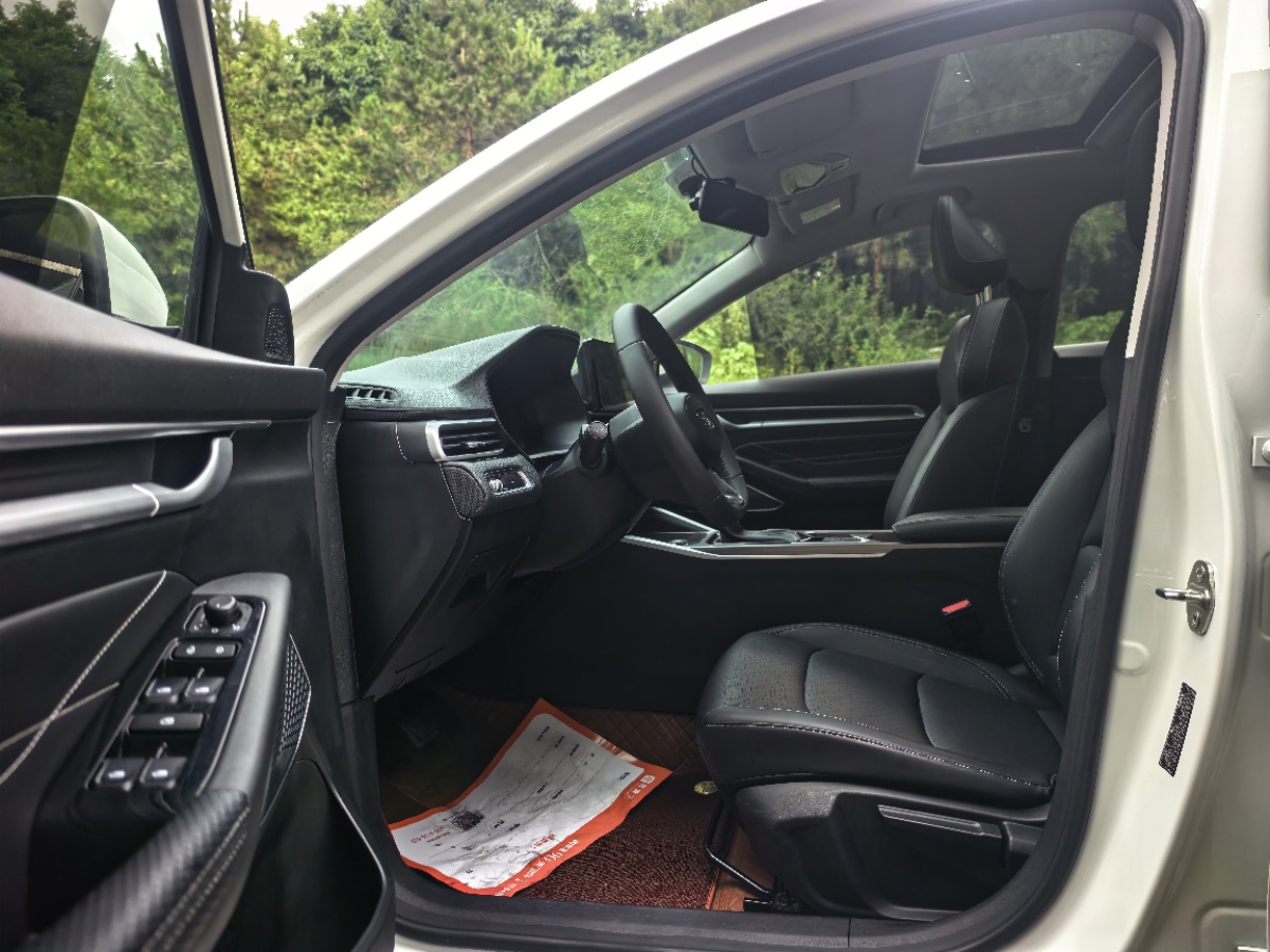 GEELY Emgrand 2023 car image #7