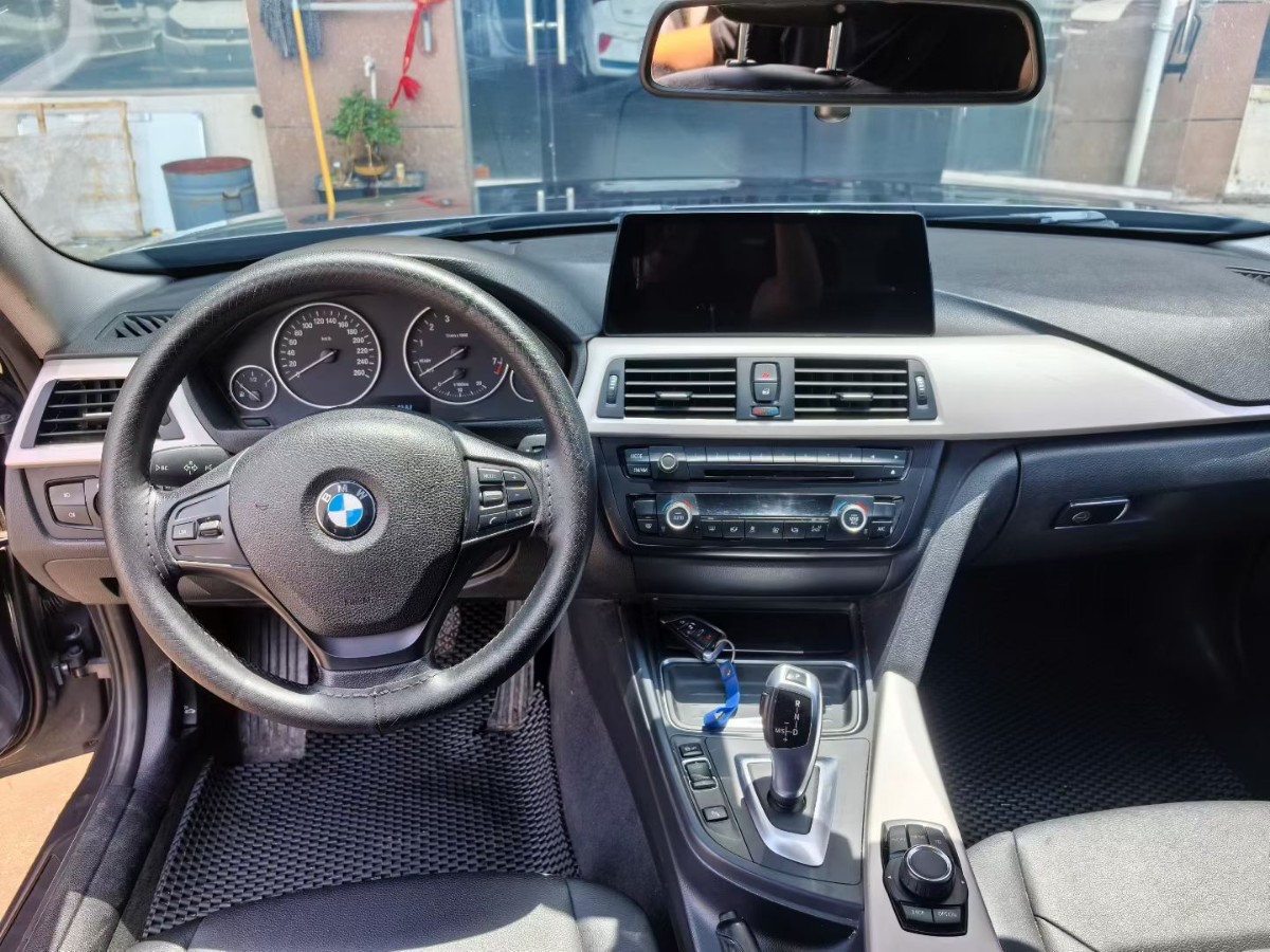 BMW 3 Series 2014 car image #3